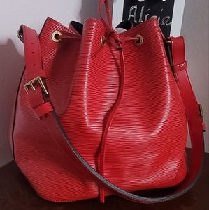 AUTHENTIC PETITE NOE CASTILAN RED